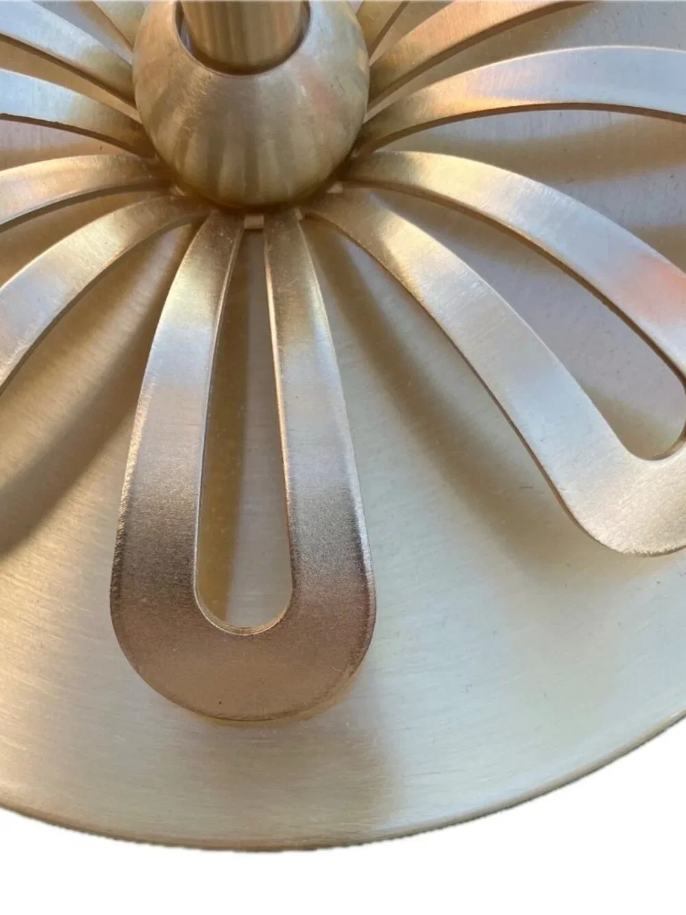 Kate Spade Table Lamp Brushed Brass Metal White Barrel Shade Flower Design NEW